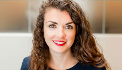 法国里昂商学院校友Elsa Martineau