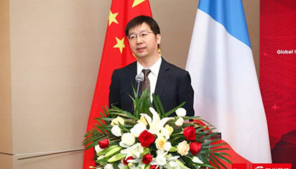法国里昂商学院-神州英才EMBA课程研修班新生代表中科大洋李江精彩演讲