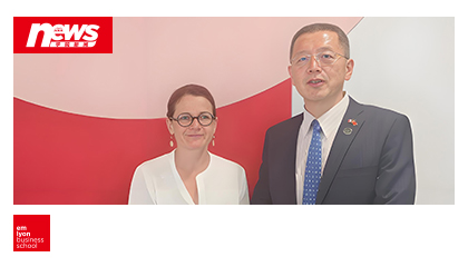 驻里昂总领事于江会见里昂商学院校长Isabelle HUAULT