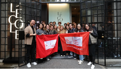 活动回顾 | CDC职业发展中心带领ACS亚洲学期项目学生参观L'ÉCOLE珠宝艺术中心“矿石奇珍”特展。